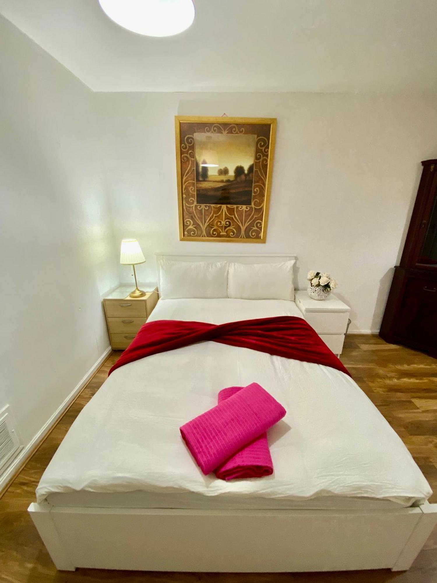 3 Bedroom Flat, Oxford Circus, W1w Apartament