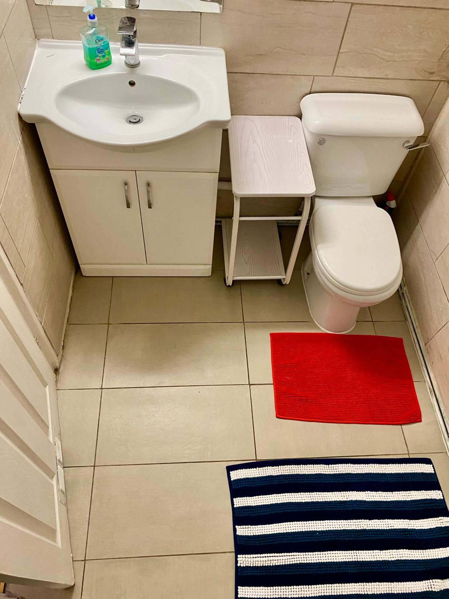 3 Bedroom Flat, Oxford Circus, W1w * Londra